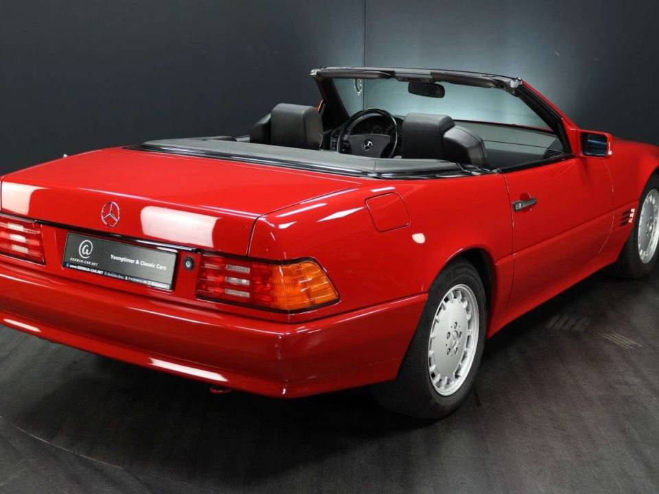 Image 6/30 of Mercedes-Benz 300 SL-24 (1991)