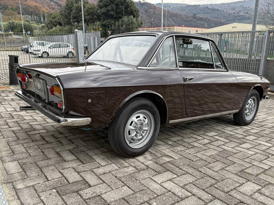 Image 7/30 of Lancia Fulvia 1.3 S (1973)