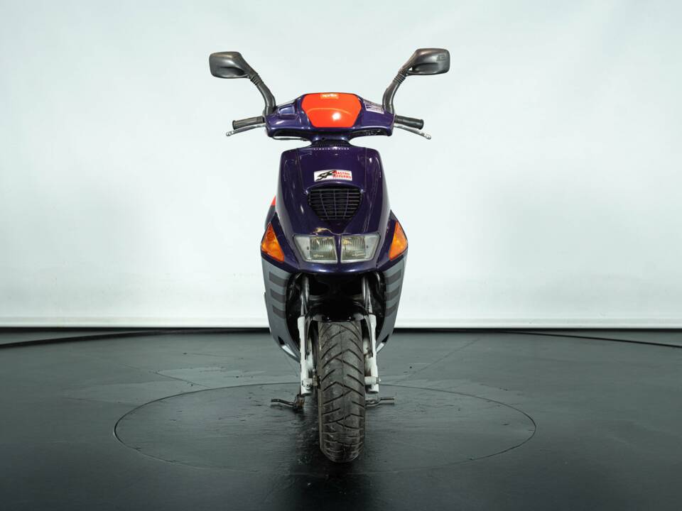 Image 6/19 of Aprilia DUMMY (1996)