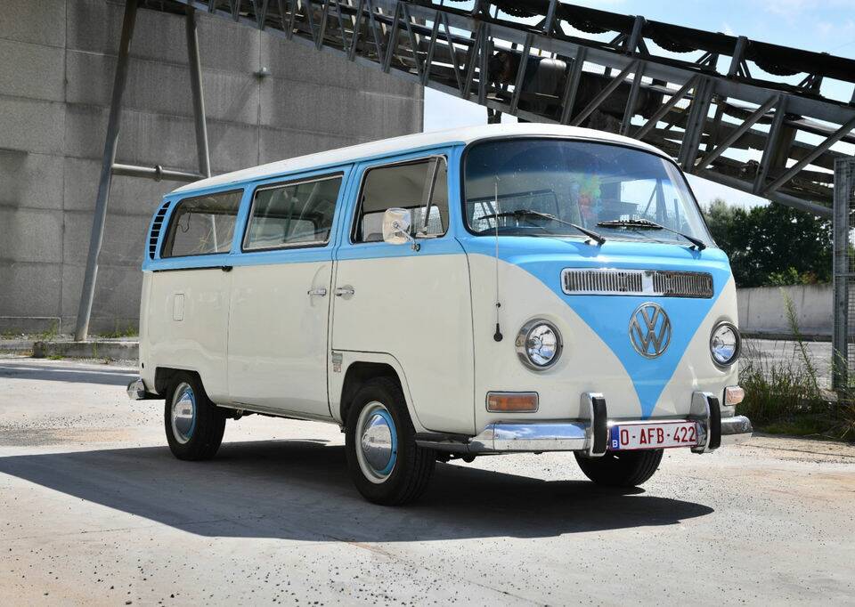 Immagine 1/8 di Volkswagen T2a Westfalia (1970)