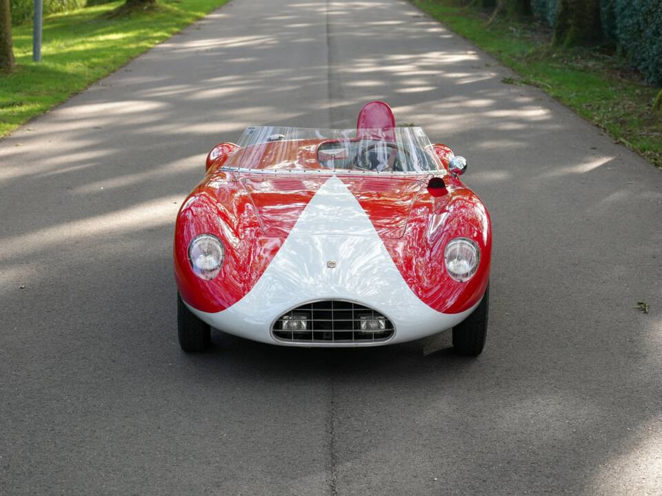 Image 35/39 of Bandini 750 Sport Internazionale "Saponetta" (1957)