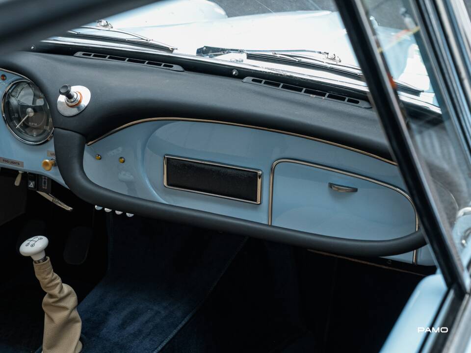 Afbeelding 30/34 van Maserati 3500 GT Touring (1959)