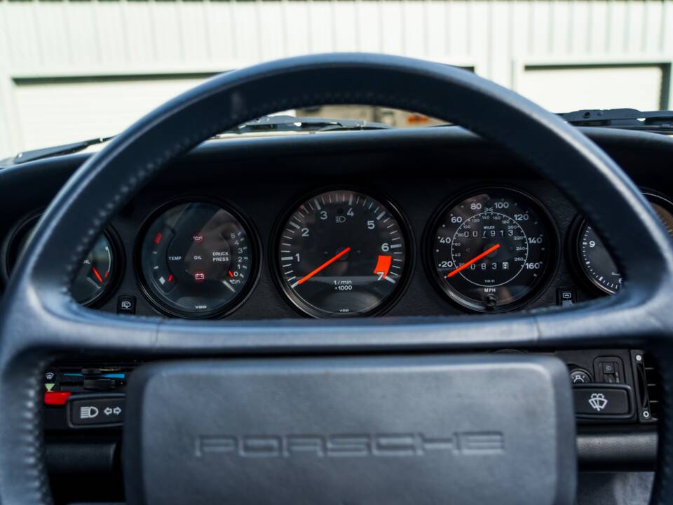 Bild 27/58 von Porsche 911 Carrera 3.2 (WTL) (1988)