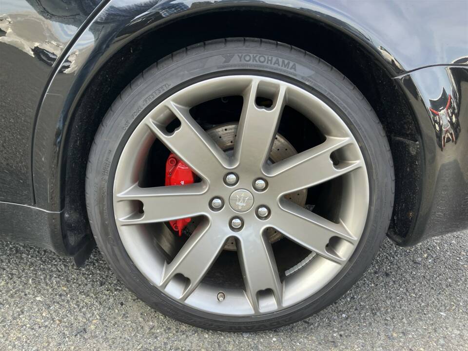 Image 11/57 de Maserati Quattroporte 4.2 (2008)