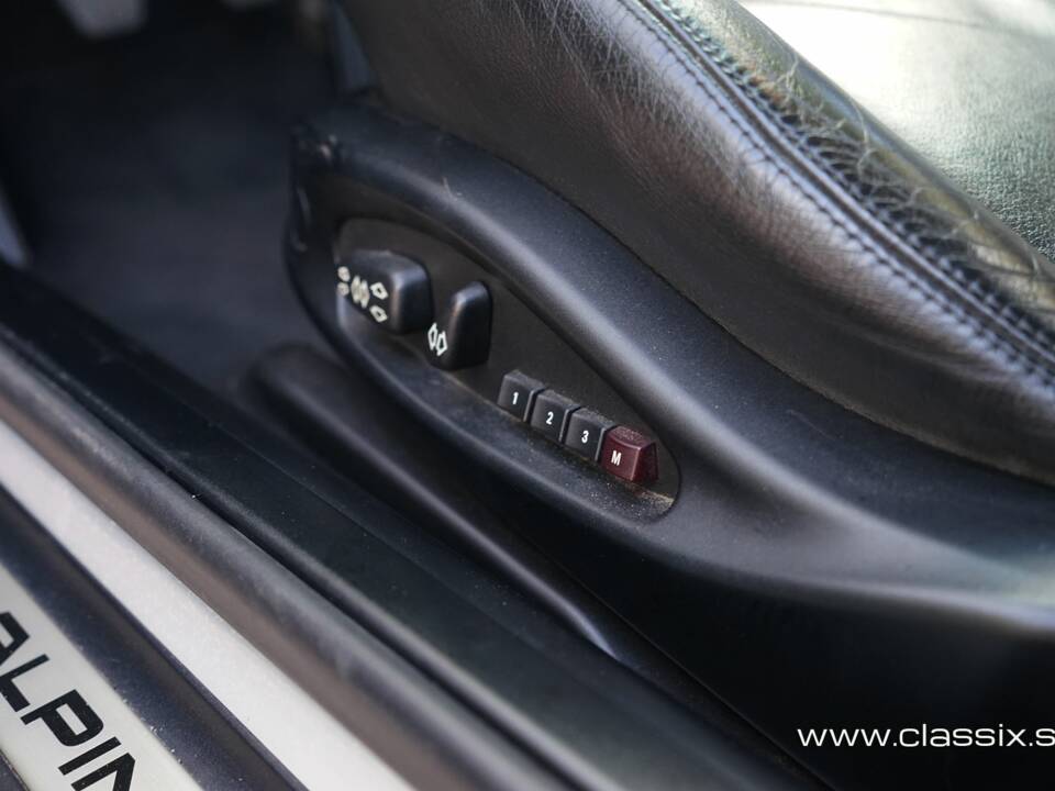 Immagine 24/29 di ALPINA B3 3.3 (2000)