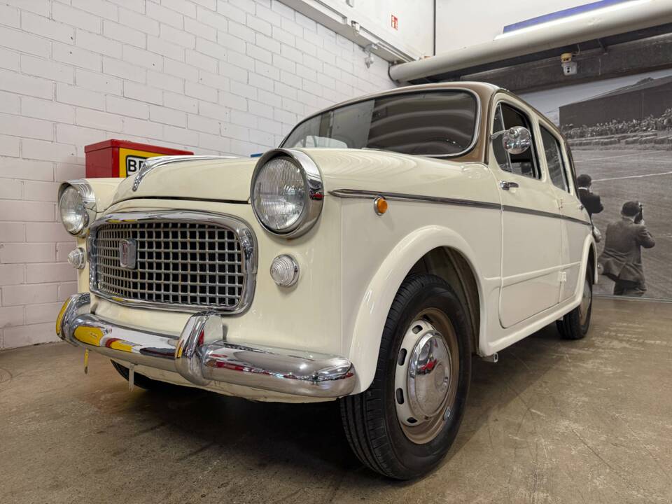 Image 2/13 of FIAT 1100-103 Familiare (1961)