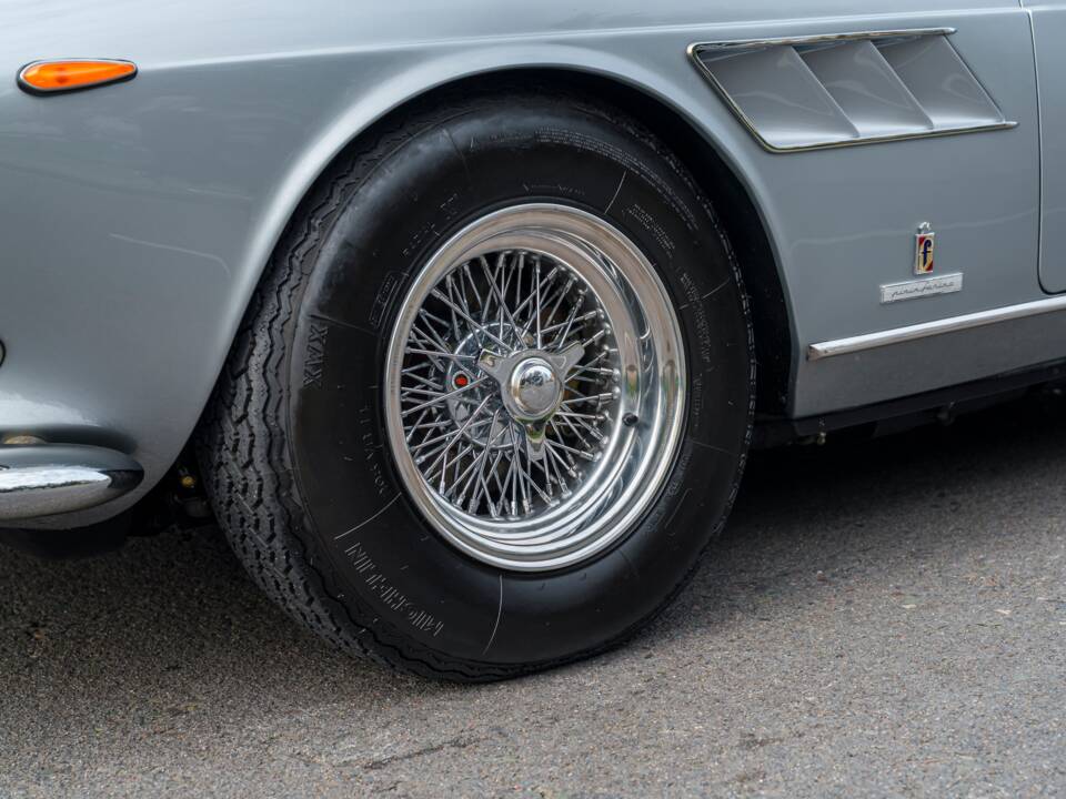 Bild 13/38 von Ferrari 275 GTS (1966)