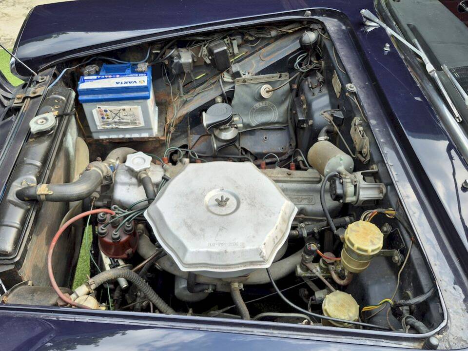 Bild 39/47 von FIAT 2300 (1961)