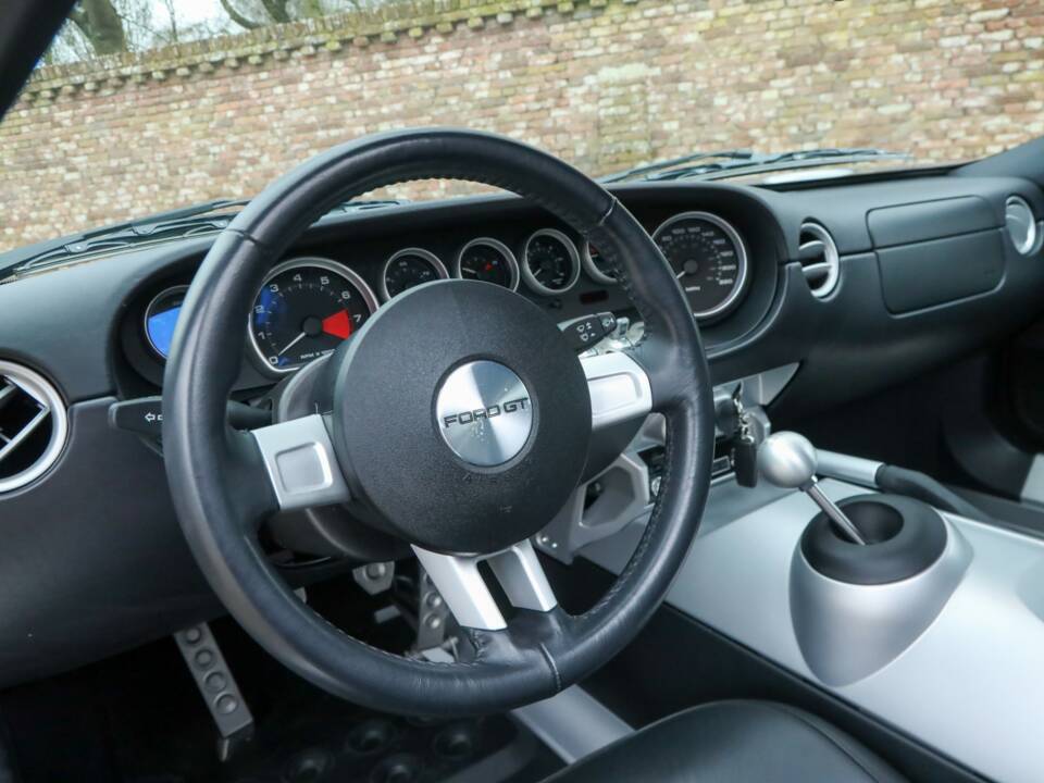 Bild 10/50 von Ford GT (2006)