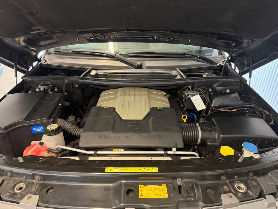 Bild 4/18 von Land Rover Range Rover V8 Supercharged (2008)