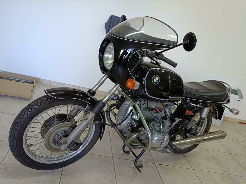 Bild 21/42 von BMW DUMMY (1974)