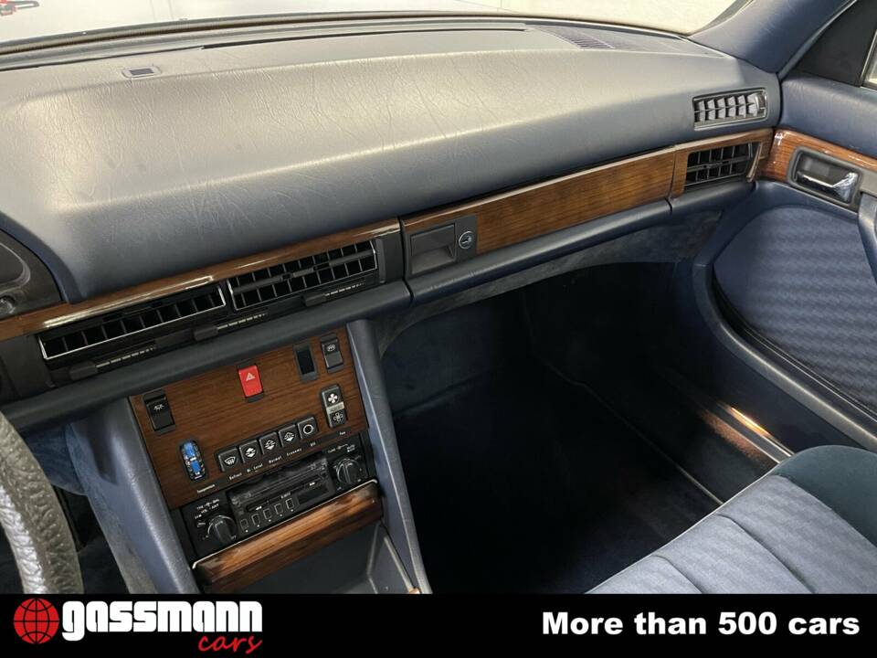 Afbeelding 10/15 van Mercedes-Benz 280 SE (1981)