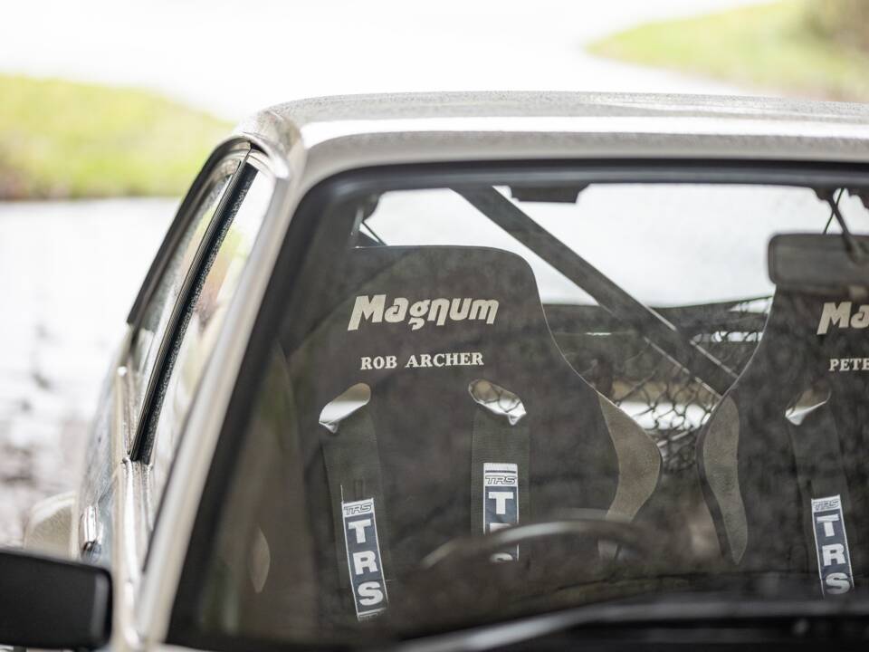 Bild 23/50 von Ford Escort RS 1800 (1975)