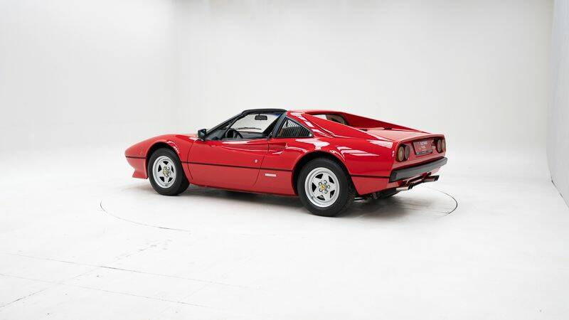 Image 4/15 of Ferrari 308 GTSi (1982)