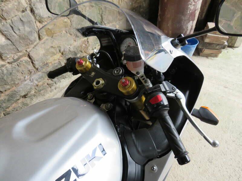 Imagen 9/41 de Suzuki DUMMY (2003)