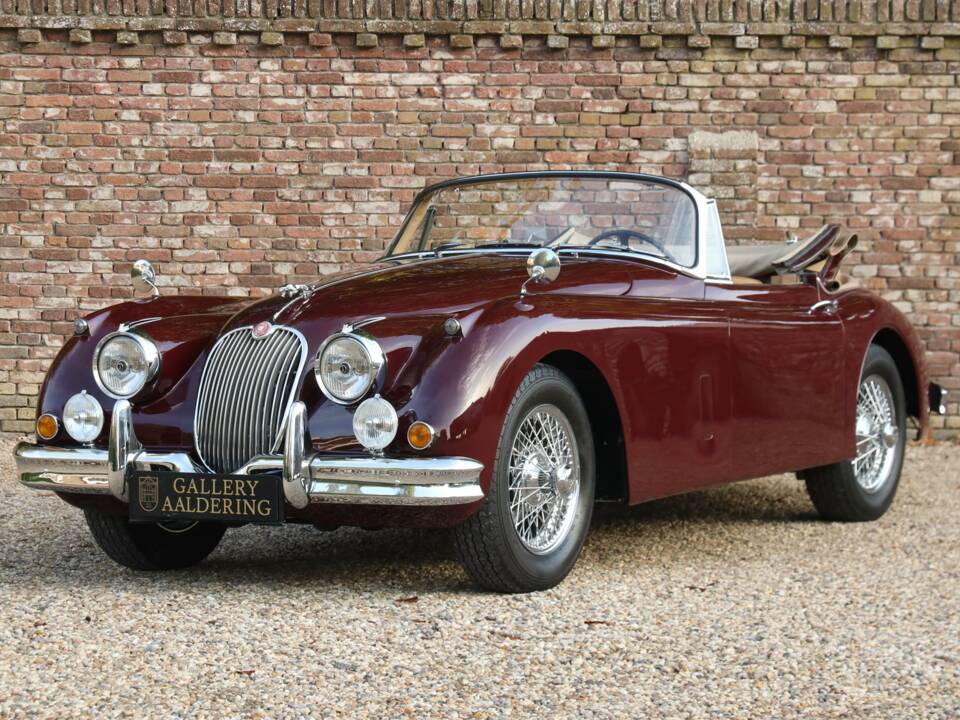 Immagine 17/50 di Jaguar XK 150 SE DHC (1958)