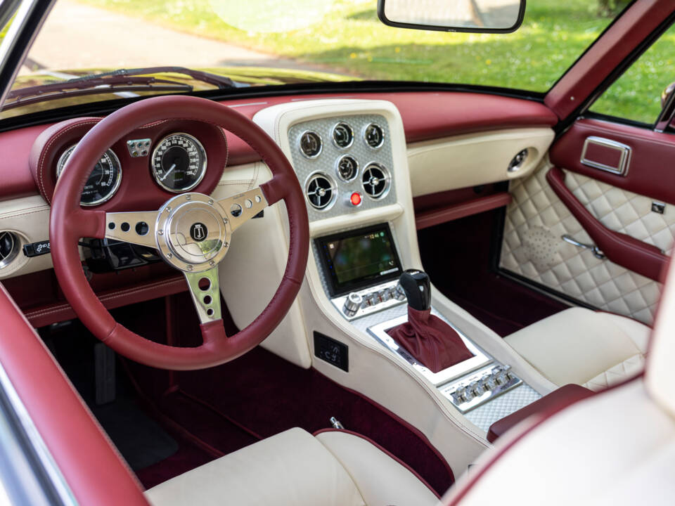 Image 15/34 of Jensen Interceptor MK III (1972)