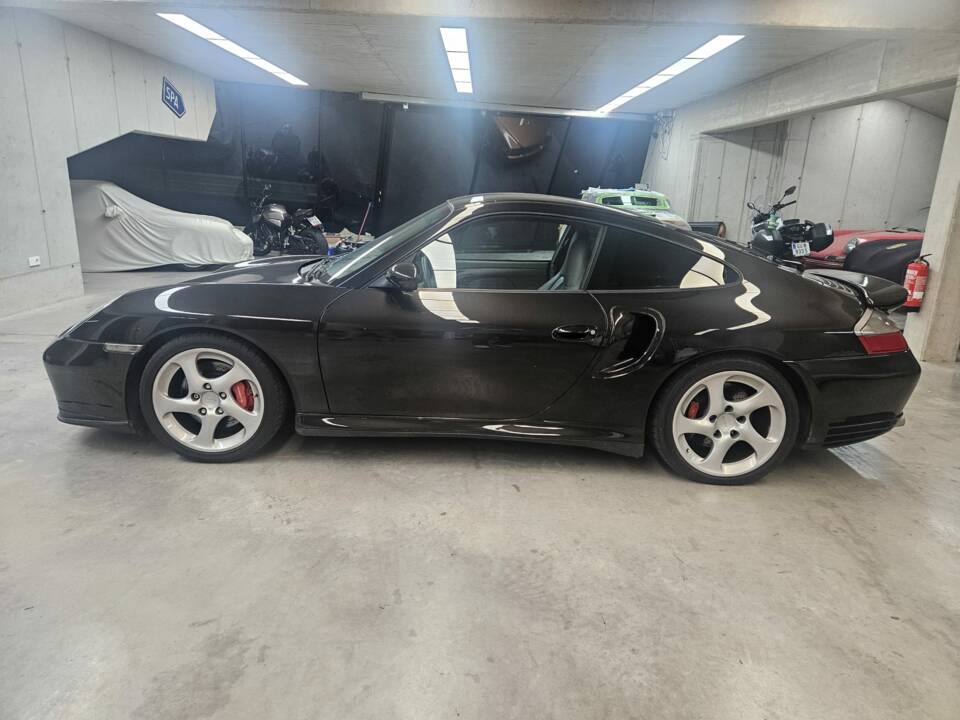 Image 2/14 of Porsche 911 Turbo (2001)