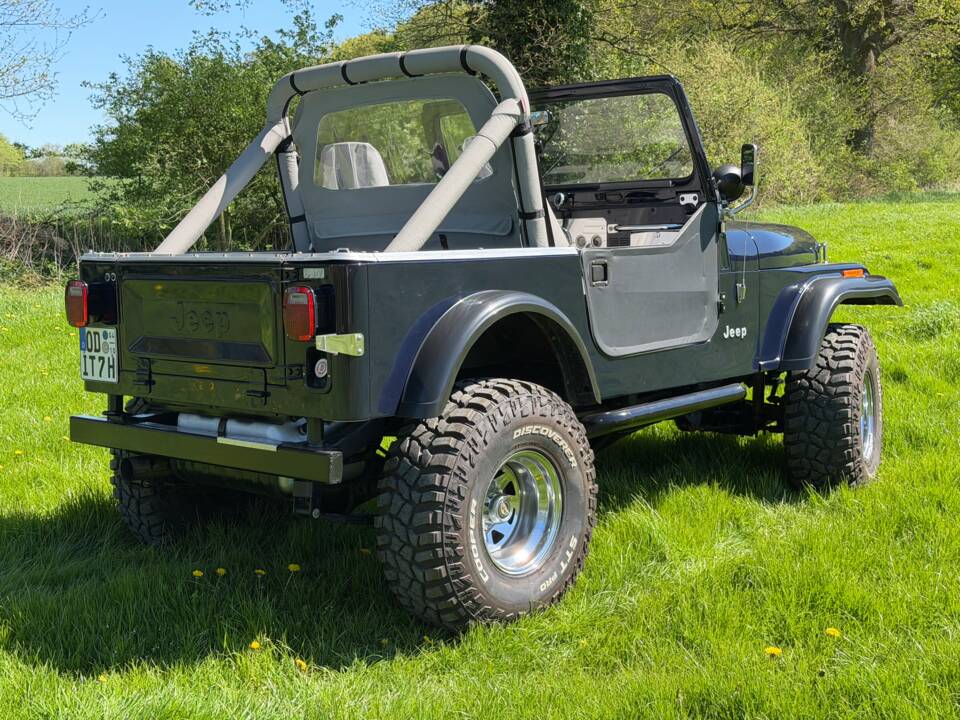 Afbeelding 6/10 van Jeep CJ-7 (1985)