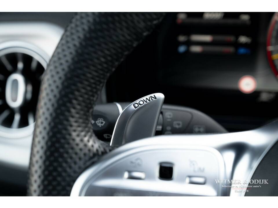 Imagen 32/42 de Mercedes-Benz G 63 AMG (LWB) (2019)