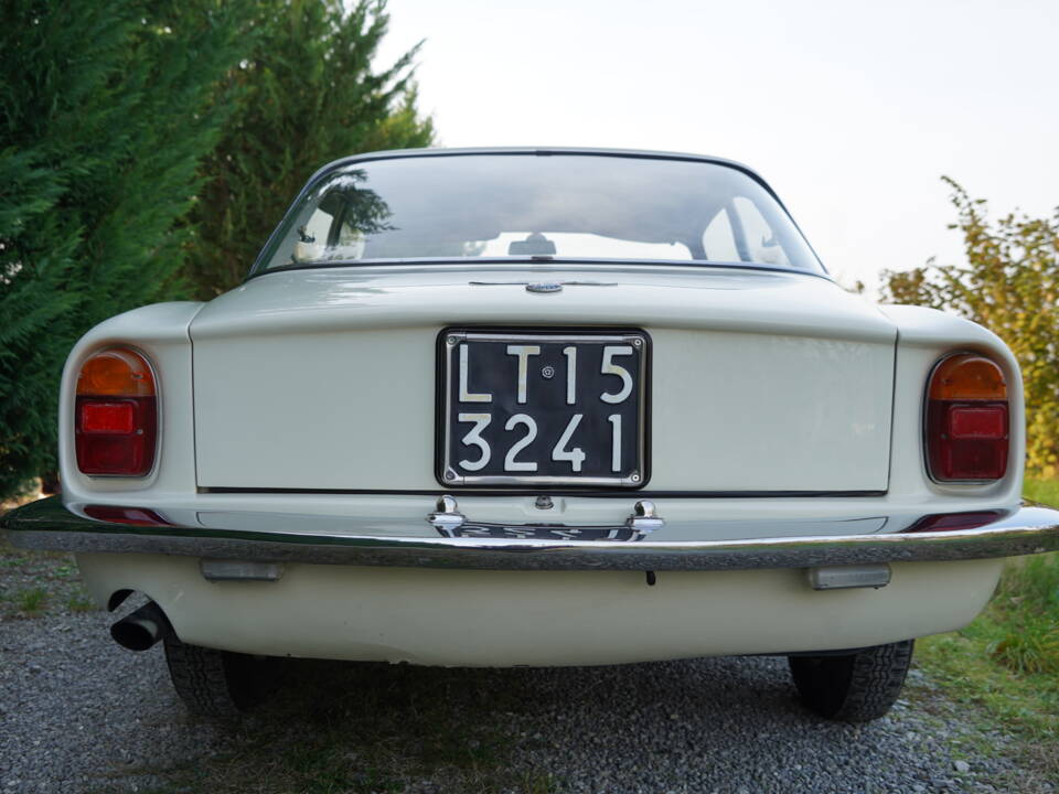 Image 24/32 of Alfa Romeo 2600 Sprint (1963)