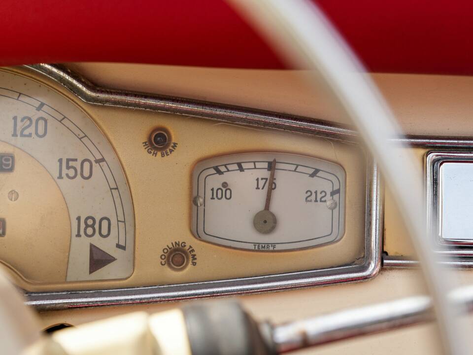 Immagine 20/40 di Borgward Isabella Coupe-Cabriolet (1961)
