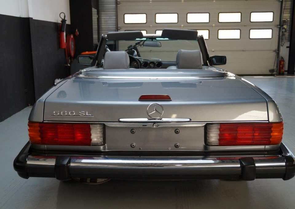 Bild 42/50 von Mercedes-Benz 560 SL (1989)