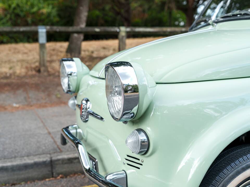 Image 8/22 of FIAT Ghia 500 Jolly (1967)