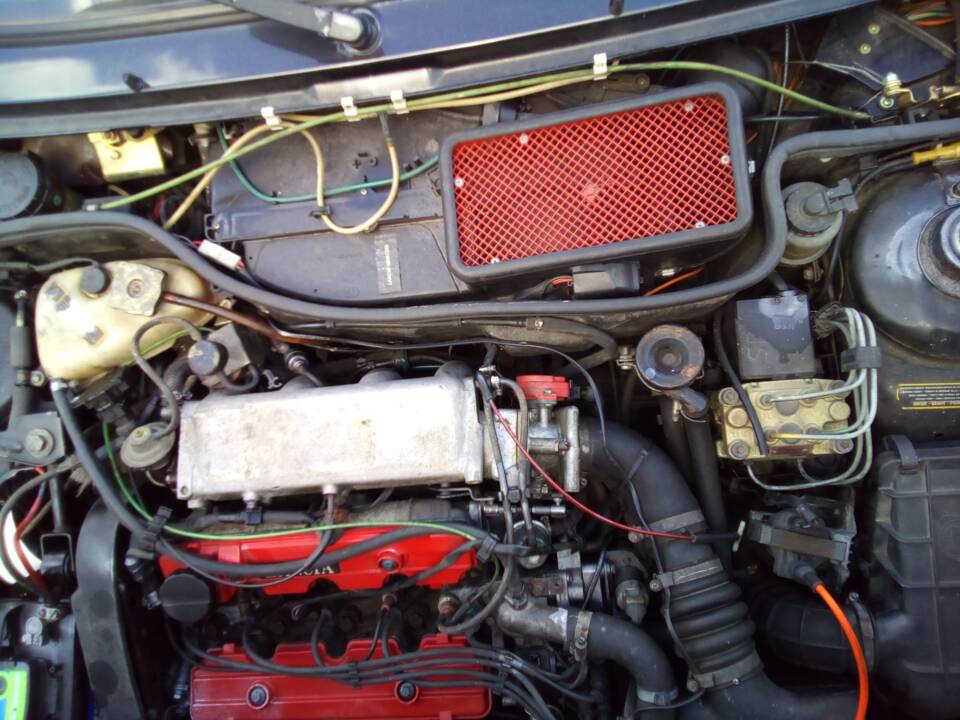 Bild 9/10 von Lancia Delta HF Integrale (1989)