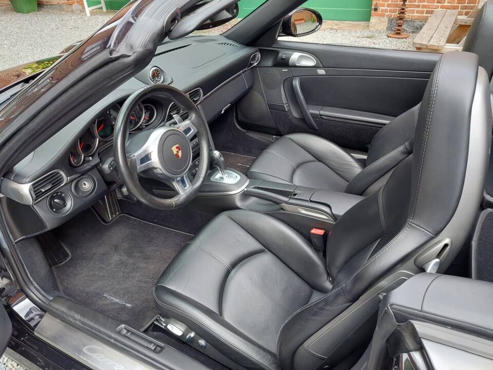 Bild 10/15 von Porsche 911 Carrera 4S (2011)