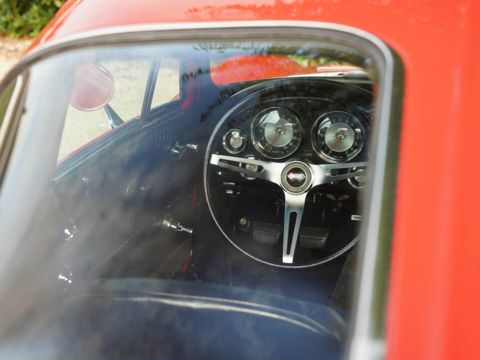 Image 28/50 of Chevrolet Corvette Sting Ray (1963)