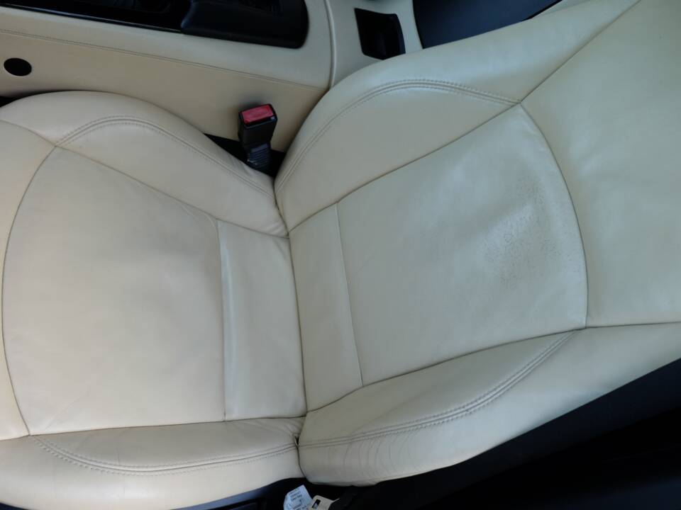 Immagine 18/40 di BMW Z4 Coupé 3.0si (2007)