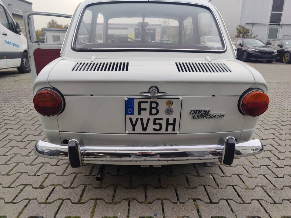 Immagine 29/69 di FIAT 850 Speciale (1969)