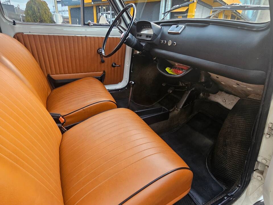 Image 19/20 de FIAT 500 F (1972)