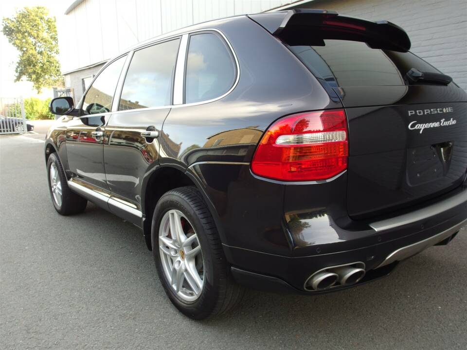 Imagen 32/97 de Porsche Cayenne Turbo (2007)