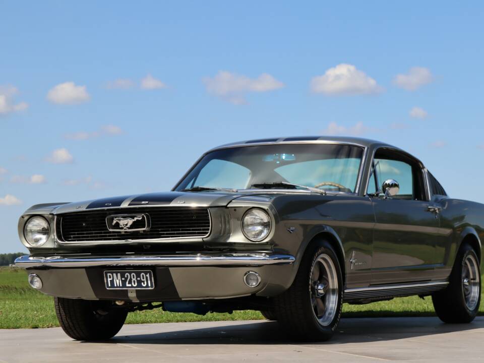 Image 42/50 de Ford Mustang 289 (1966)