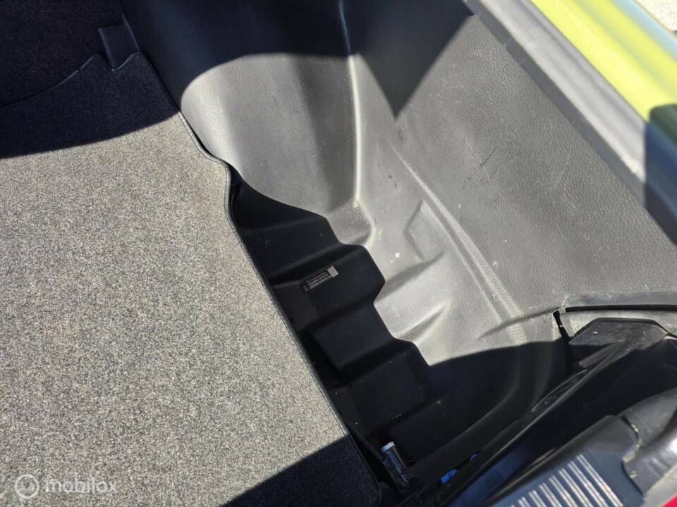 Imagen 36/50 de Mercedes-Benz 200 D (1982)