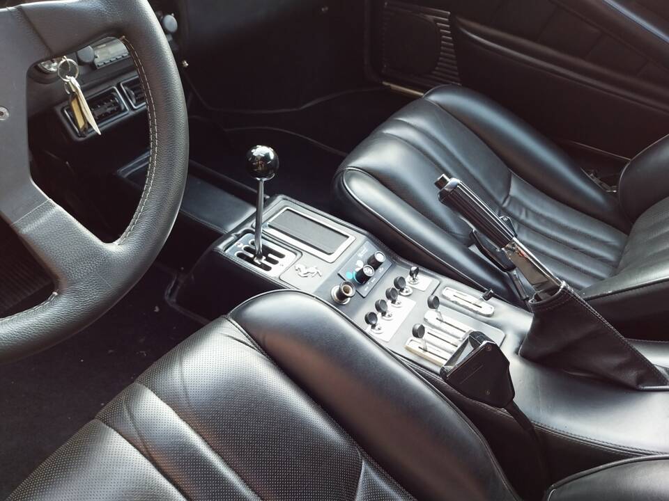 Image 40/53 of Ferrari 308 GTB (1979)