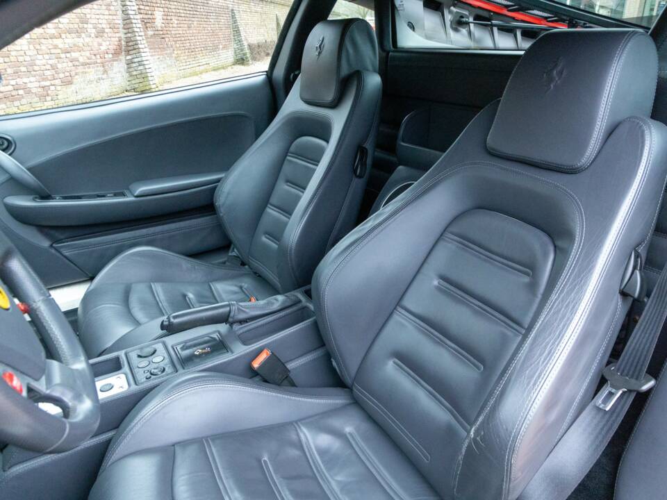 Bild 47/50 von Ferrari F 430 (2005)