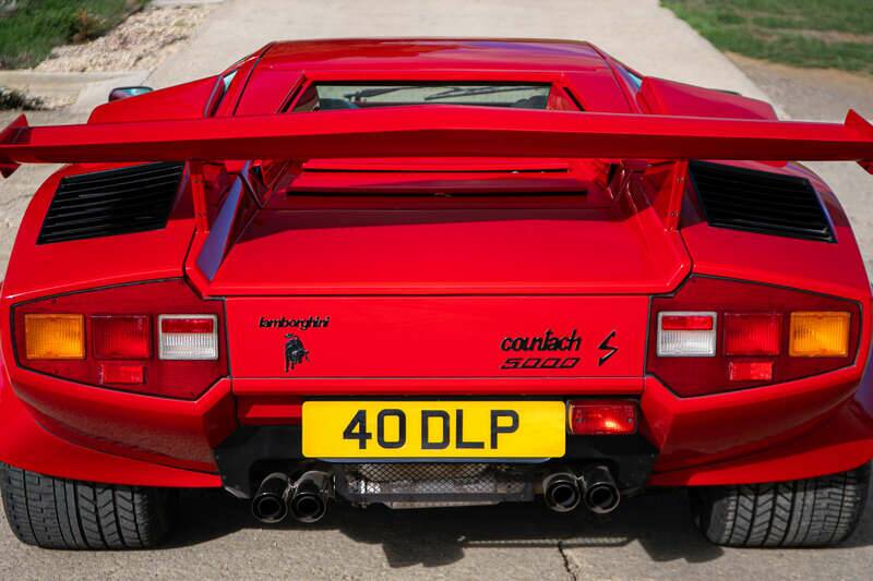 Afbeelding 39/47 van Lamborghini Countach LP 500 S (1983)