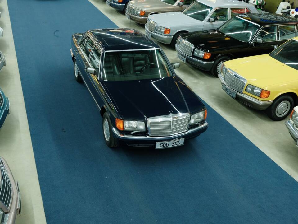 Bild 4/50 von Mercedes-Benz 500 SEL (1990)