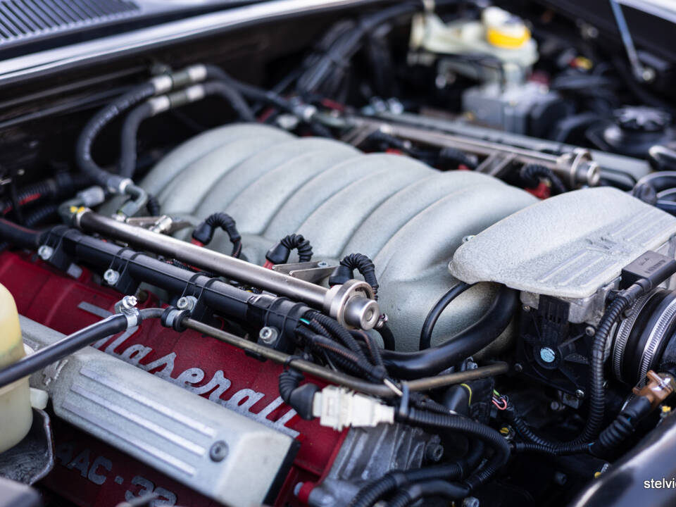 Immagine 43/47 di Maserati 3200 GT (1999)
