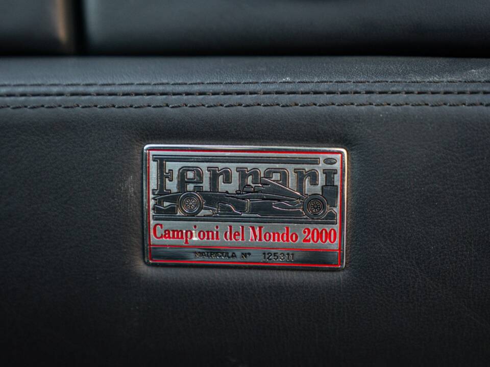 Immagine 46/50 di Ferrari 550 Maranello (2001)