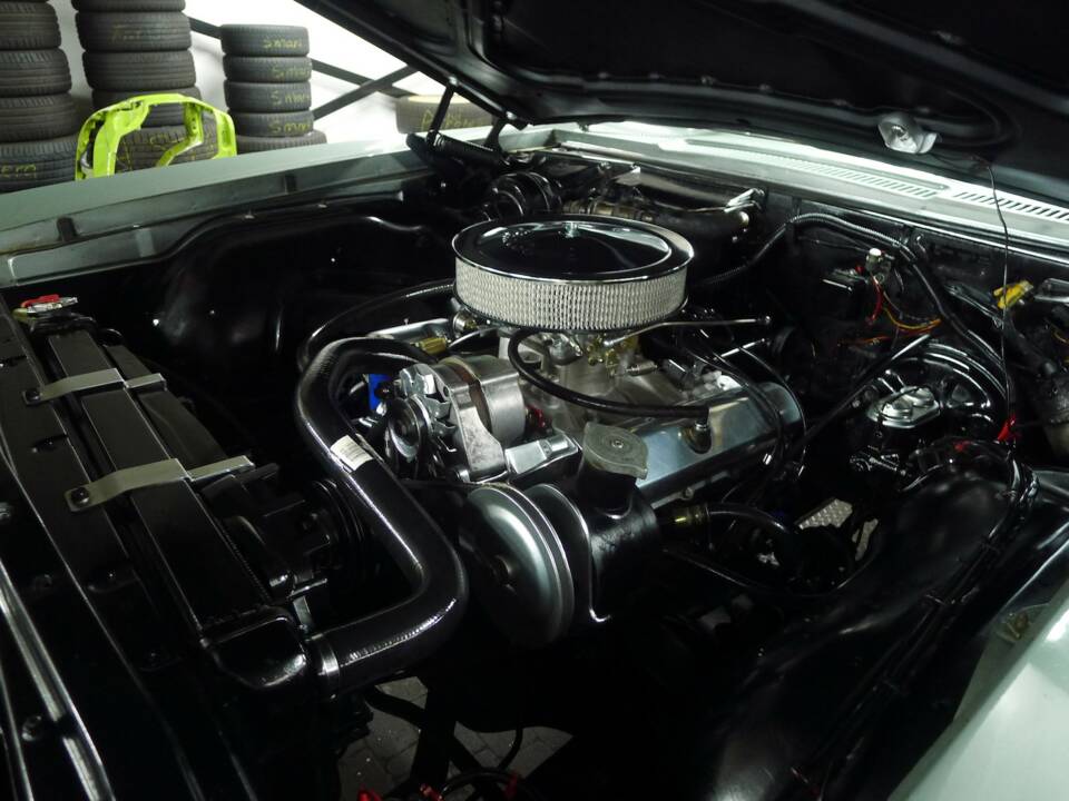 Imagen 13/15 de Oldsmobile Delta 88 (1967)