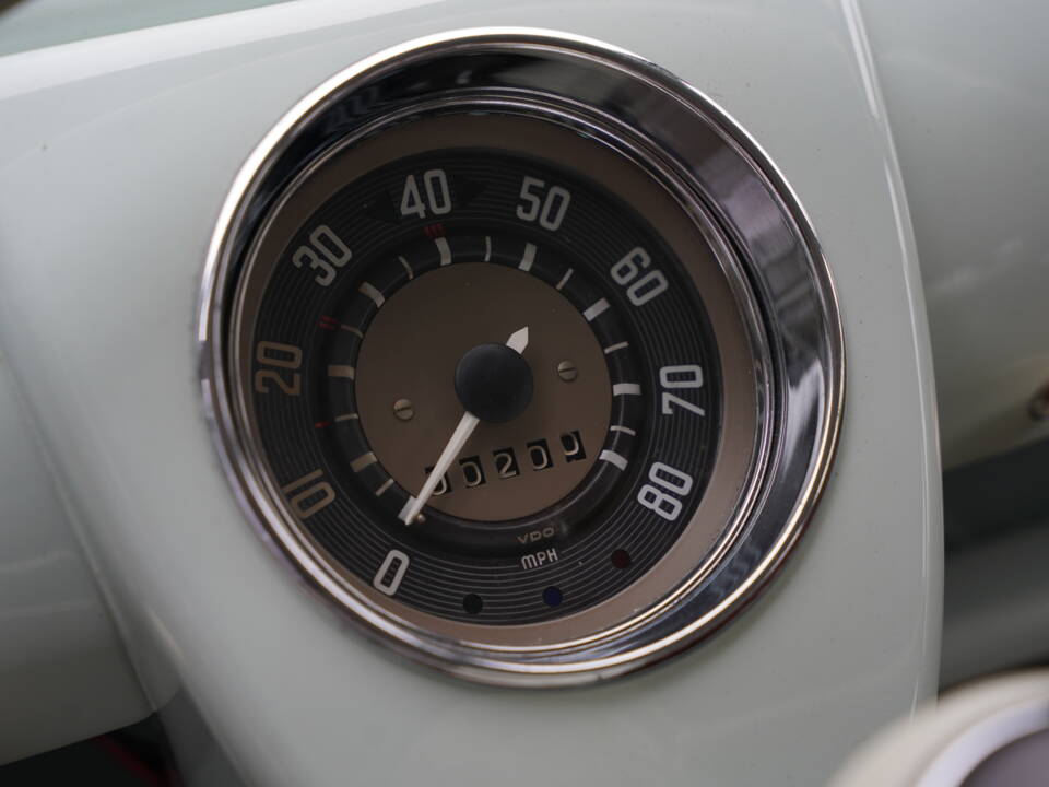 Image 21/50 of Volkswagen T1 Kombi (1962)