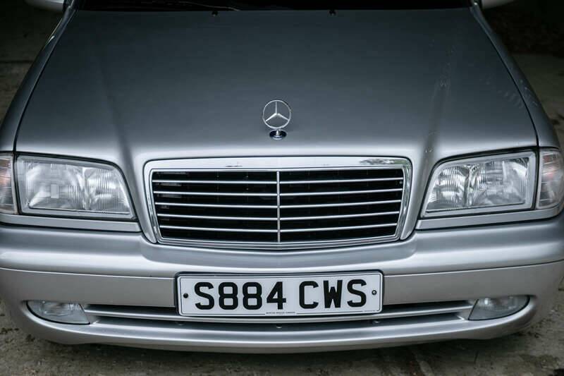 Image 32/48 of Mercedes-Benz C 55 AMG (1998)