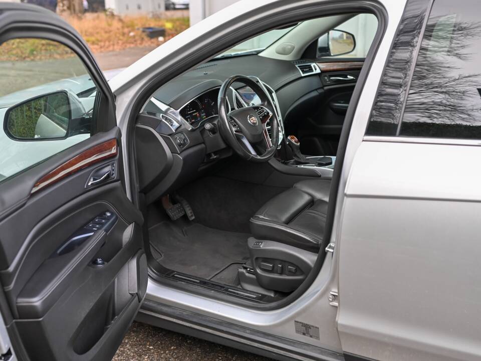 Immagine 13/21 di Cadillac SRX 3.6 V6 (2013)