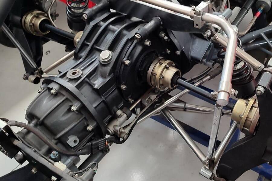Image 31/50 of Lola T290 (1972)
