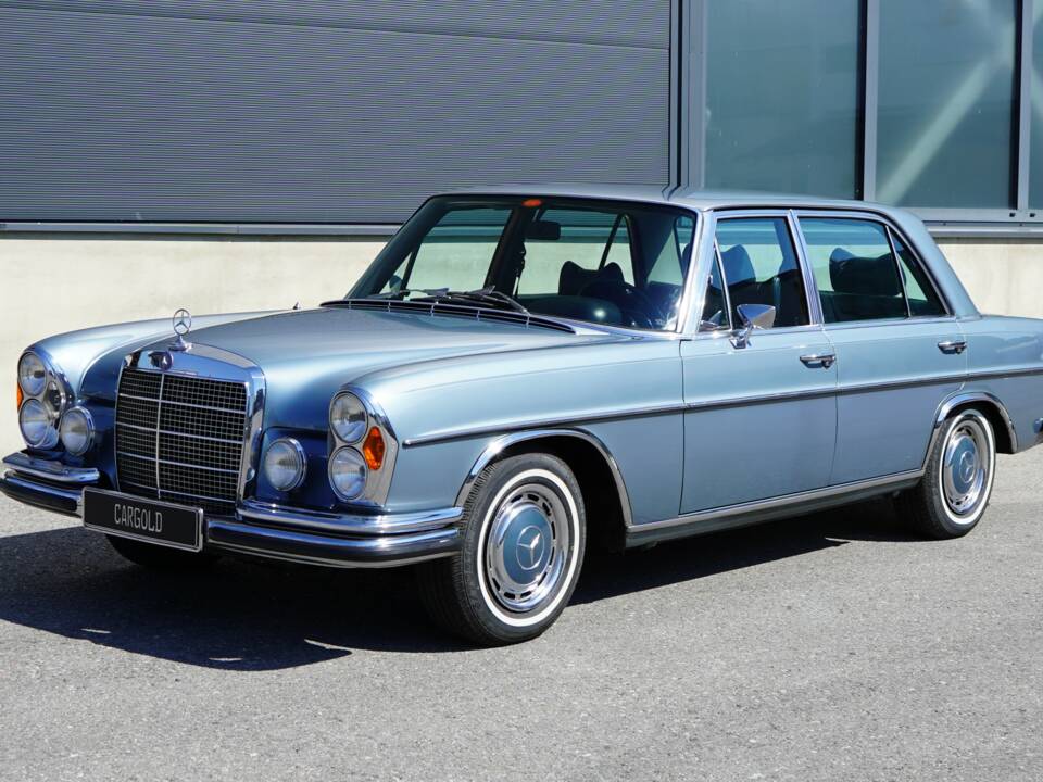 Bild 22/50 von Mercedes-Benz 300 SEL 6.3 (1972)