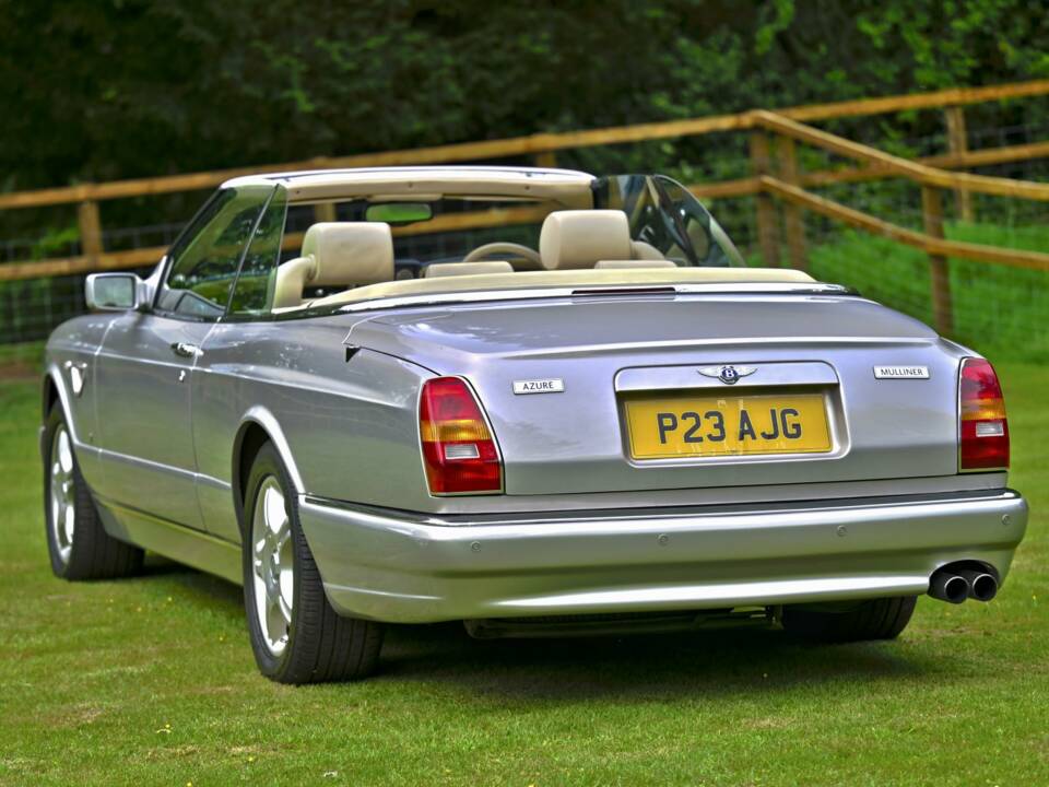 Bild 14/50 von Bentley Azure (2003)